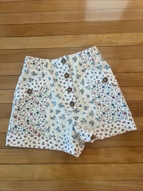 Sezane Floral Button-Front High-Waist Shorts - White/Multi. Size 34 (US 2)